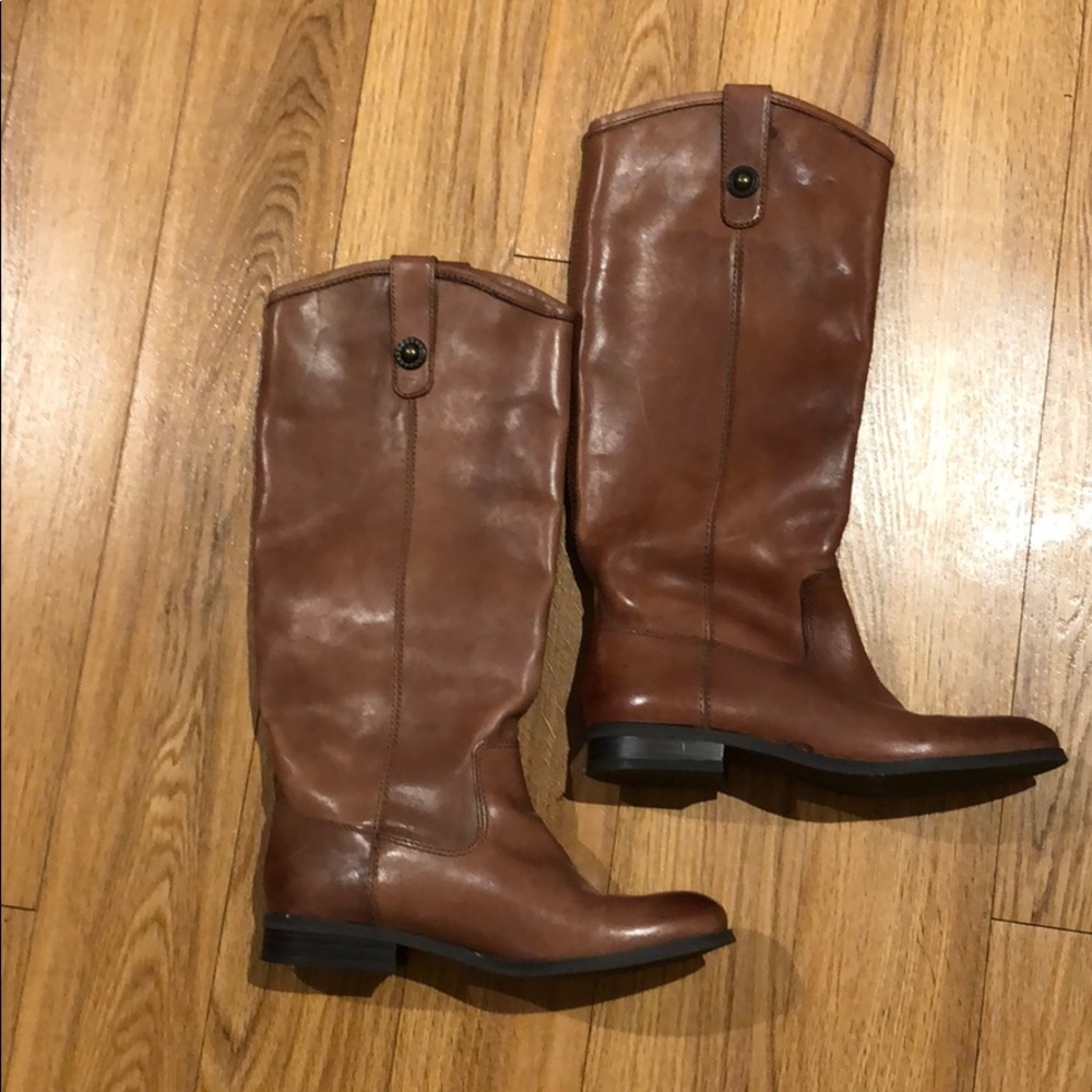 Carlos Santana boots